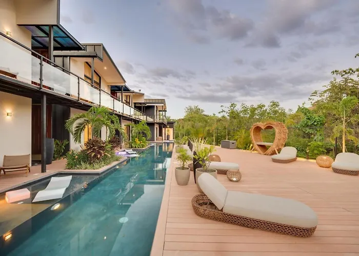 The Bungalows #7 - Boutique Hotel In Flamingo Beach - Ground Level Studio